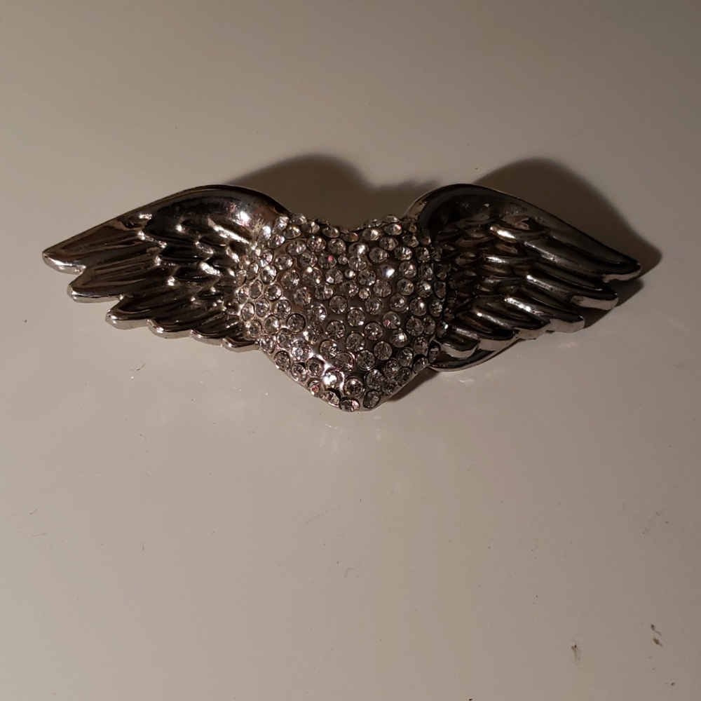 Heart buckle - Picture 2 of 3